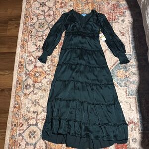 Elegant Black Maxi Dress